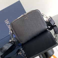 Mens Christian Dior Satchel bags